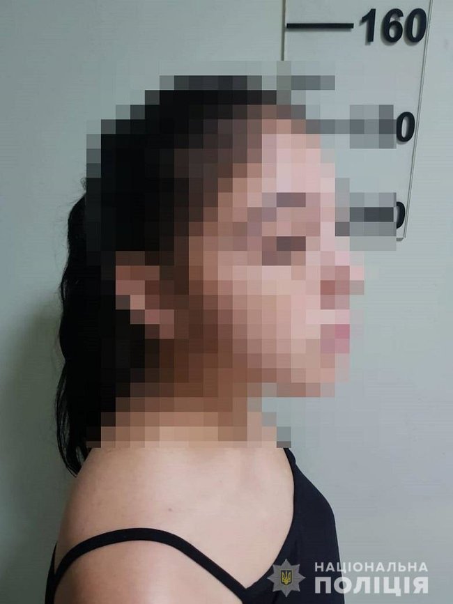 Жительница Закарпатья обокрала в Киеве иностранного дипломата, ее задержали 01 Жительница Закарпатья обокрала в Киеве иностранного дипломата, ее задержали 01 dqxikeidqxidqeant