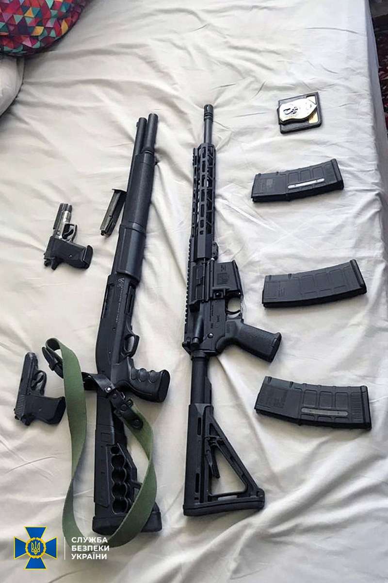 СБУ рассказала, в чем обвиняет задержанных членов «Нацкорпуса» в Харькове - 1 - изображение dqxikeidqxidqrant