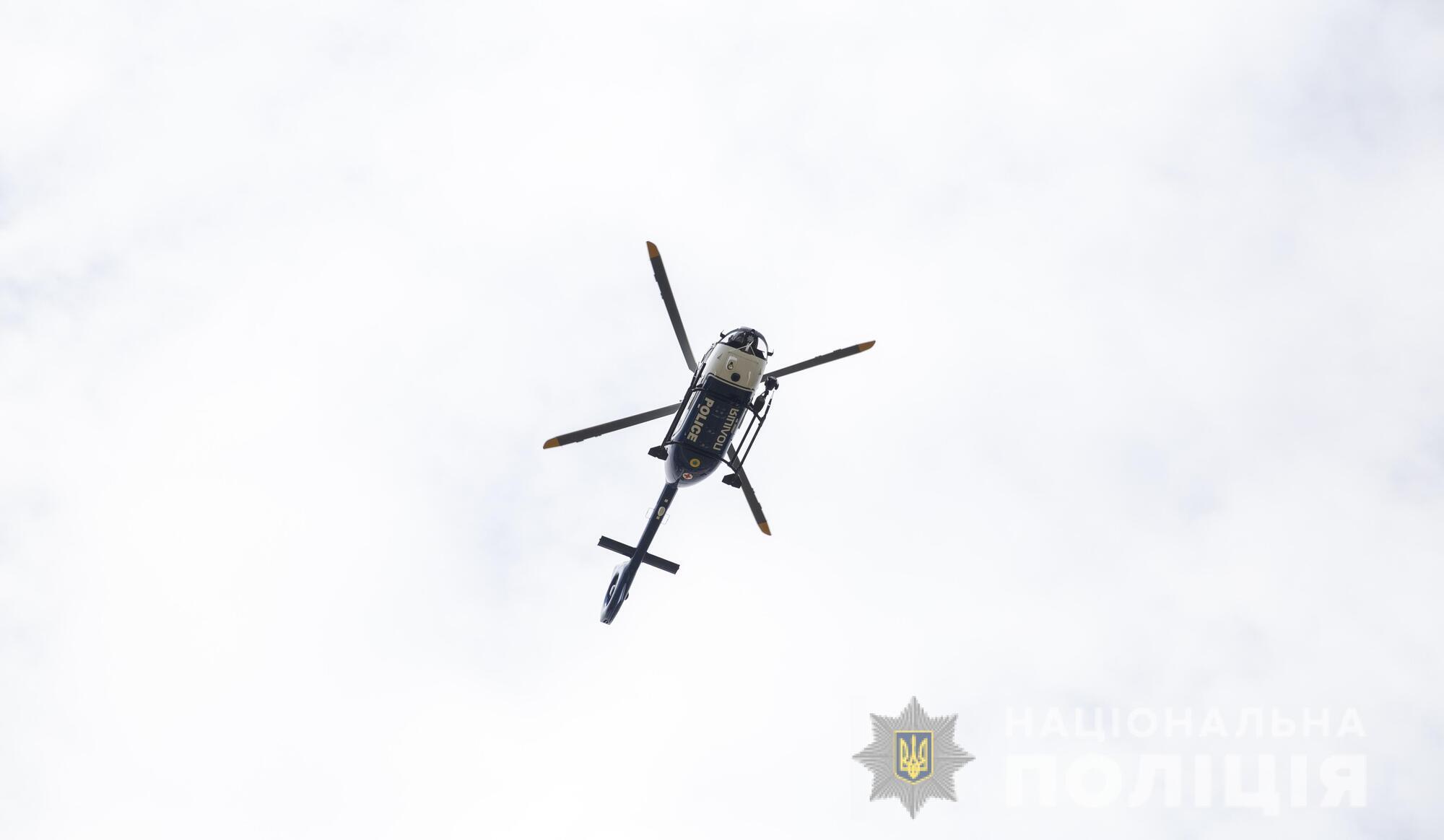 Вертолет, который помог малышу быстро прибыть в больницу