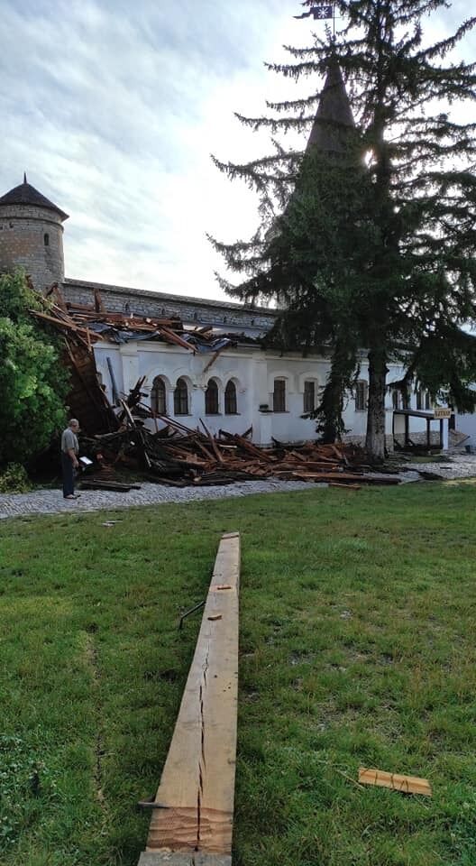 Повреждения на крепости