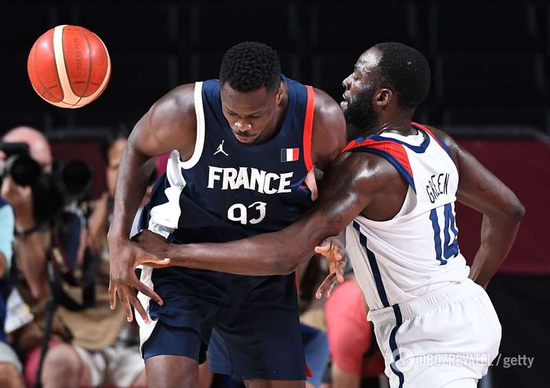 Франция не составила серьезного сопротивления США