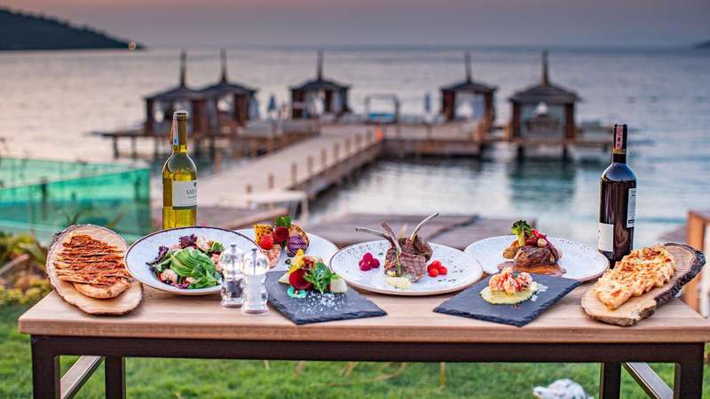 Питаться в Турции можно как в ресторане отеля, так и за его пределами