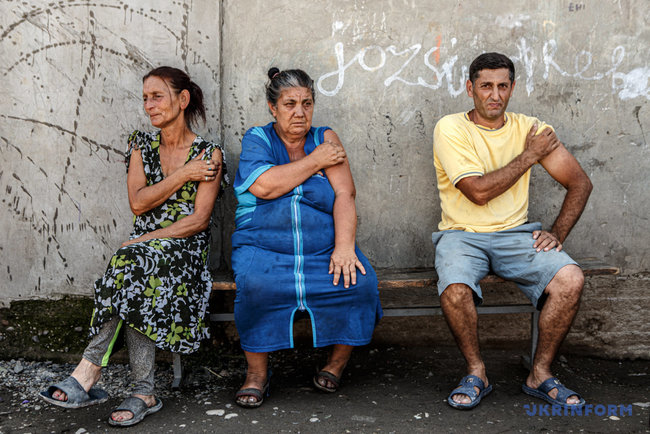 Ромов вакцинируют на Закарпатье 09