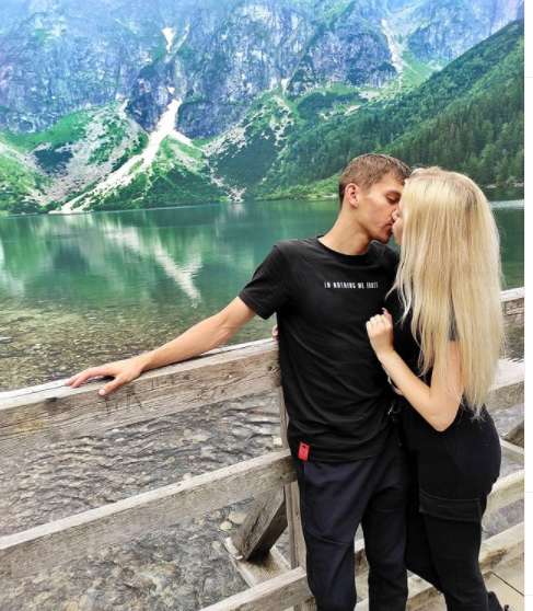 Игорь несколько лет работал в Польше