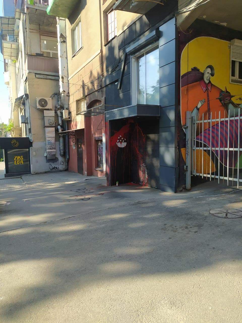 облили кафе депутатки ОПЗЖ у Харкові dqxikeidqxiqerant