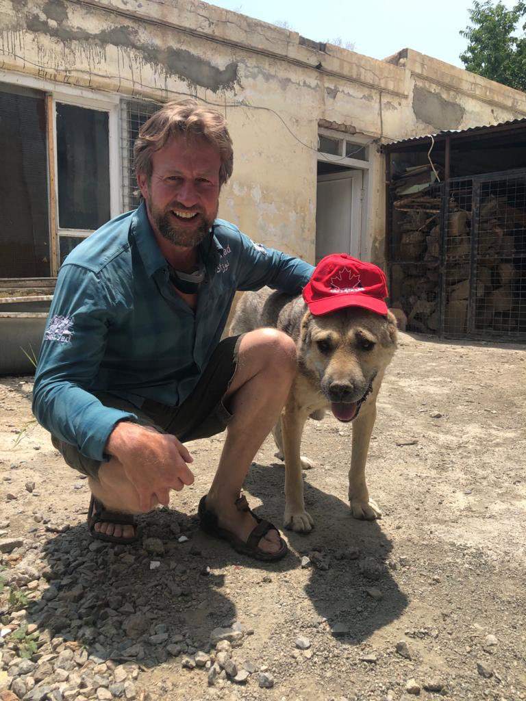 Пен Фартинг и собака