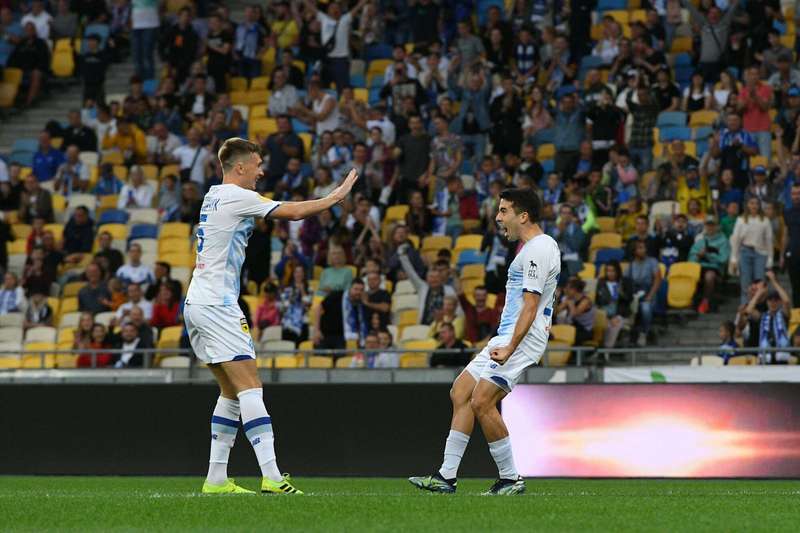 Де Пена сделал дубль