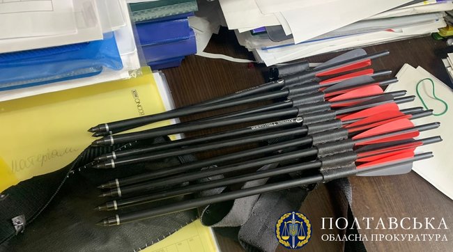 Из арбалета по учителям стреляла бывшая ученица, - прокуратура 02 dqxikeidqxidqrant