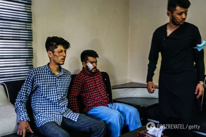 Избитые журналисты. dqxikeidqxidqrant