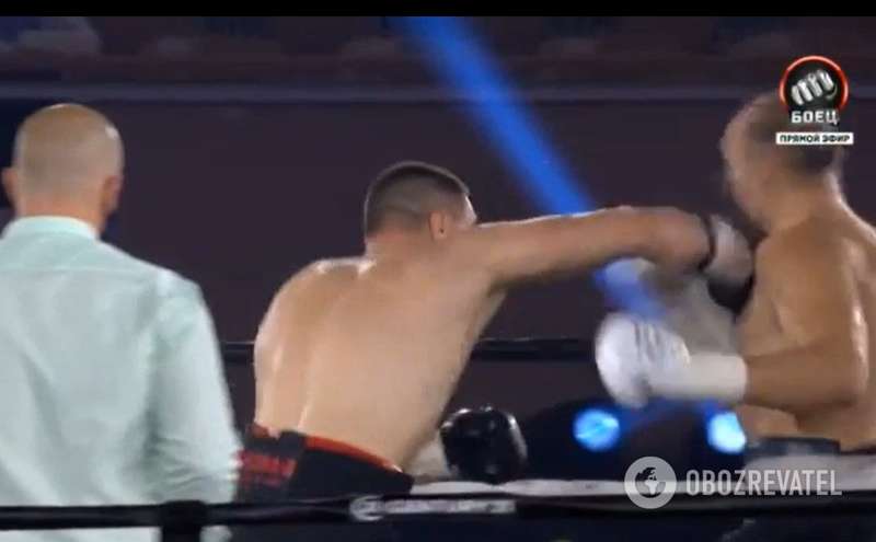 Сиренко нокаутировал Устинова.