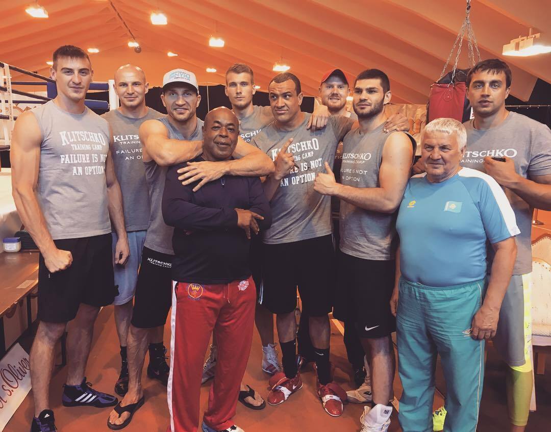 лагерь бокс Кличко Захожий