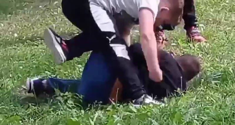 Пострадавший мальчик сказал, что упал dqxikeidqxidqrant