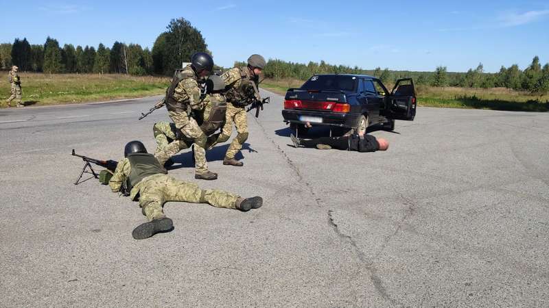 Силовики противодействовали