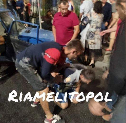 У Мелітополі над винуватцем ДТП люди намагалися вчинити самосуд dqxikeidqxiqtuant