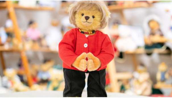 Мишка Меркель. dqxikeidqxidqrant