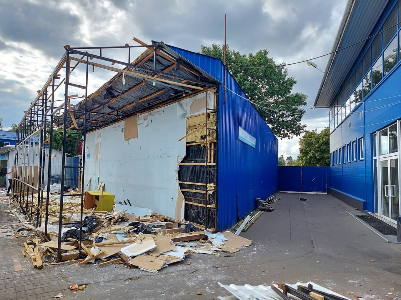 В Киеве полностью "зачистили" рынок "Юность": эпоха канула в Лету (фото)