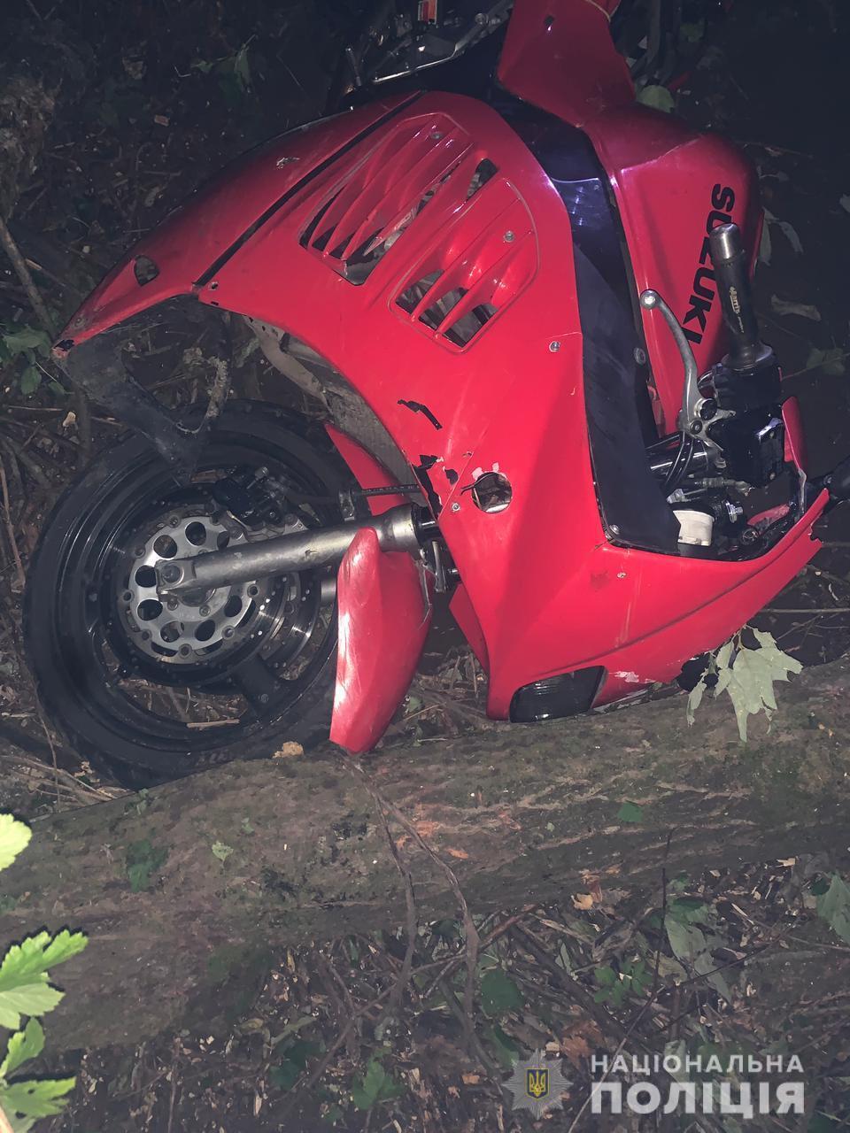 Несовершеннолетний водитель мотоцикла Suzuki умер dqxikeidqxidqeant