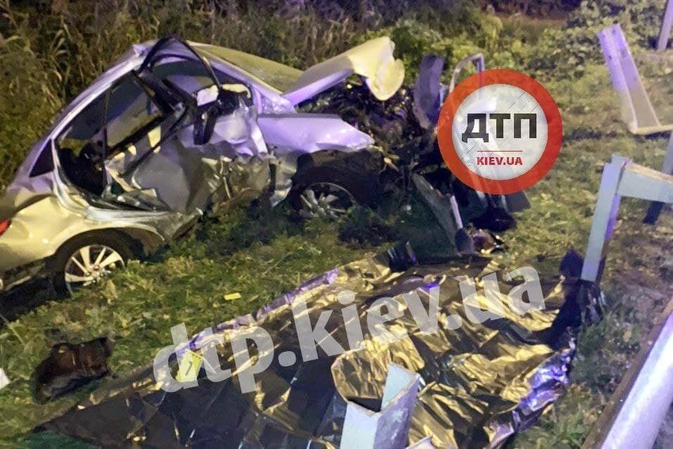 Авто сильно пострадало. dqxikeidqxidqrant