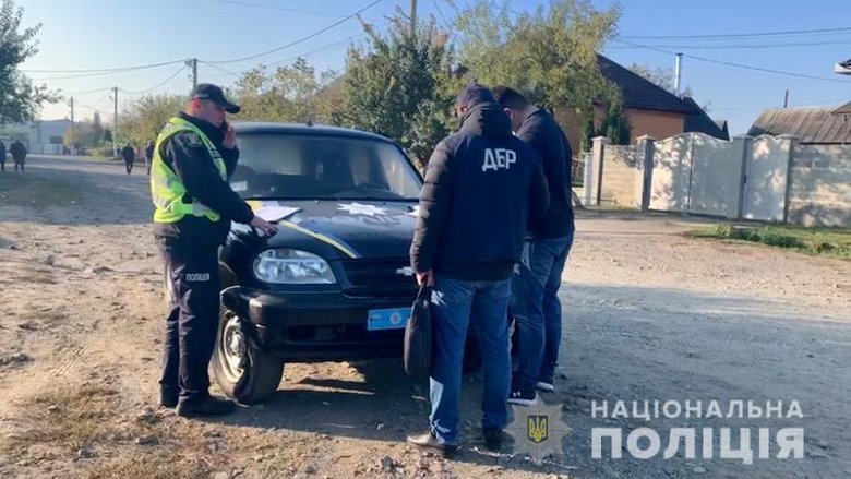 Четыре человека, в том числе патрульный и пограничник, погибли в ДТП на Закарпатье, - полиция 03