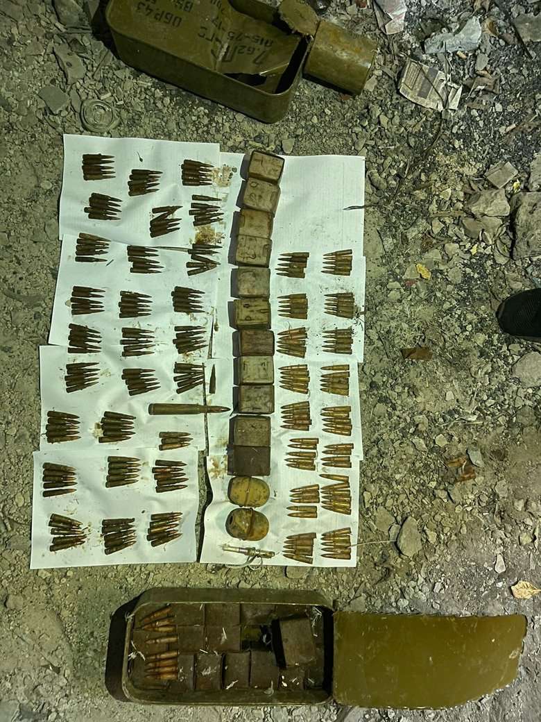         , -  01 dqxikeidqxidqrant