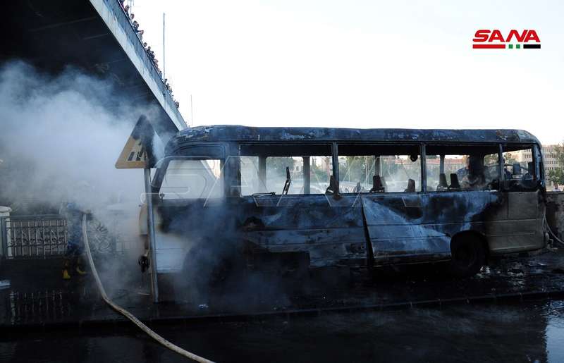 В Сирии прогремел мощный взрыв возле президентского дворца, погибли 14 военных. Фото