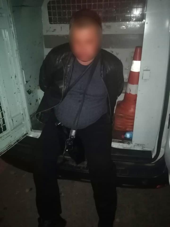 Злоумышленника оперативно задержали полицейские. dqxikeidqxidqrant