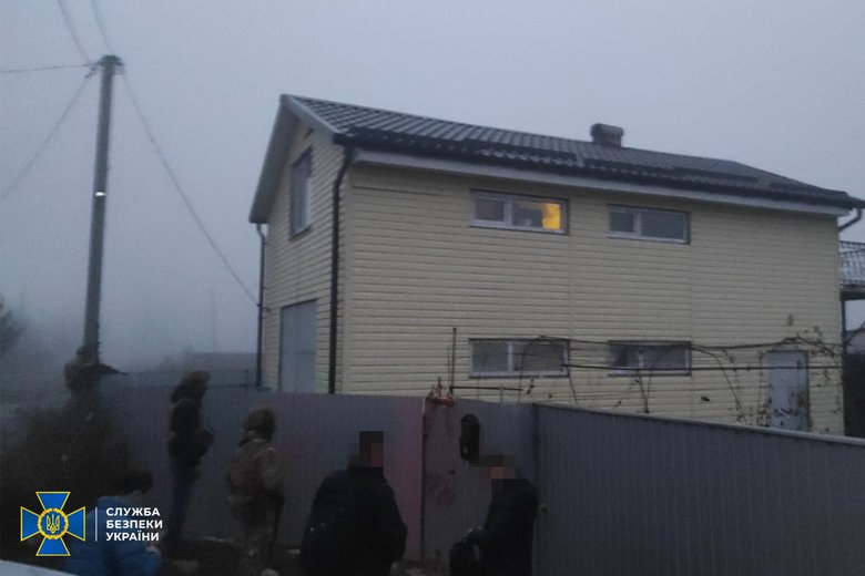 Призывали к насильственному свержению конституционного строя: СБУ задержала антиукраинских активистов на Киевщине 02 Призывали к насильственному свержению конституционного строя: СБУ задержала антиукраинских активистов на Киевщине 02