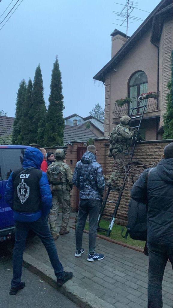         , -  01 dqxikeidqxidqrant