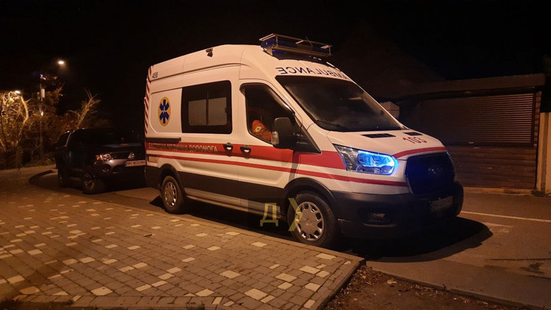 На пляже Дельфин в Одессе полыхает популярный ночной клуб TrueMan 06 На пляже Дельфин в Одессе полыхает популярный ночной клуб TrueMan 06