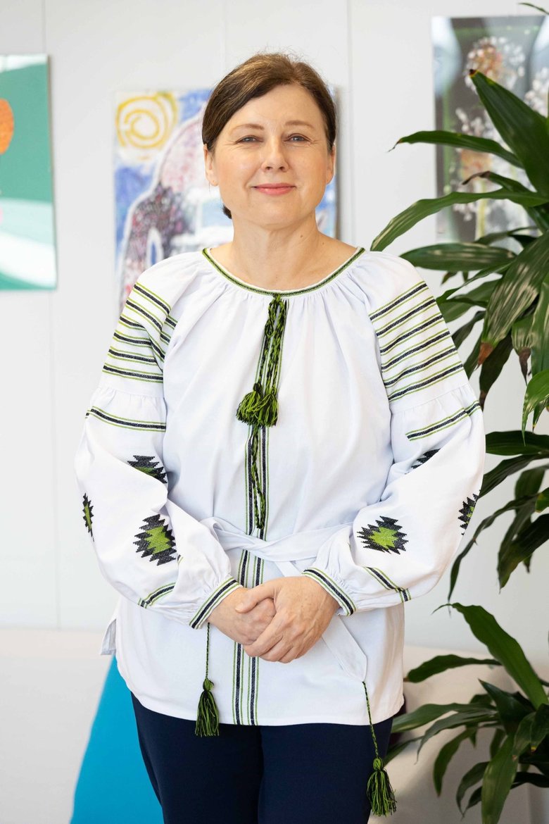 -     :  ,    01 dqxikeidqxidqrant