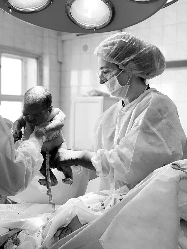 Пятнадцяту дитину народила мешканка Дніпра у 42 роки: Мама почувається добре і посміхається 01 dqxikeidqxidqrant