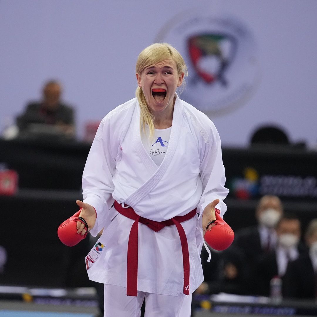 Анита Серегина dqxikeidqxidqeant