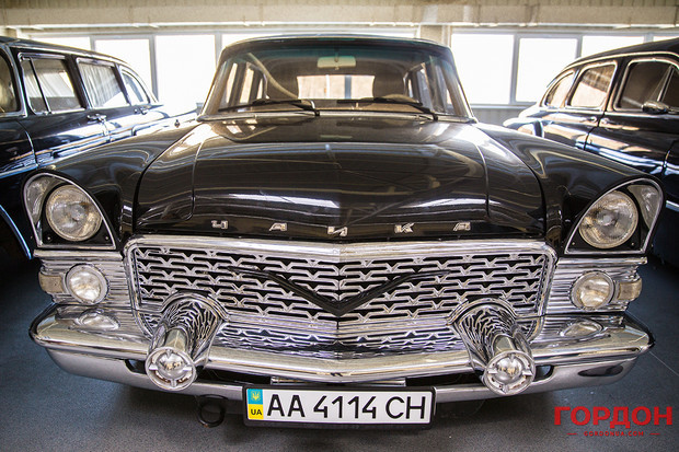 В поисках золотого батона или Межигорье, которое вам не показали /