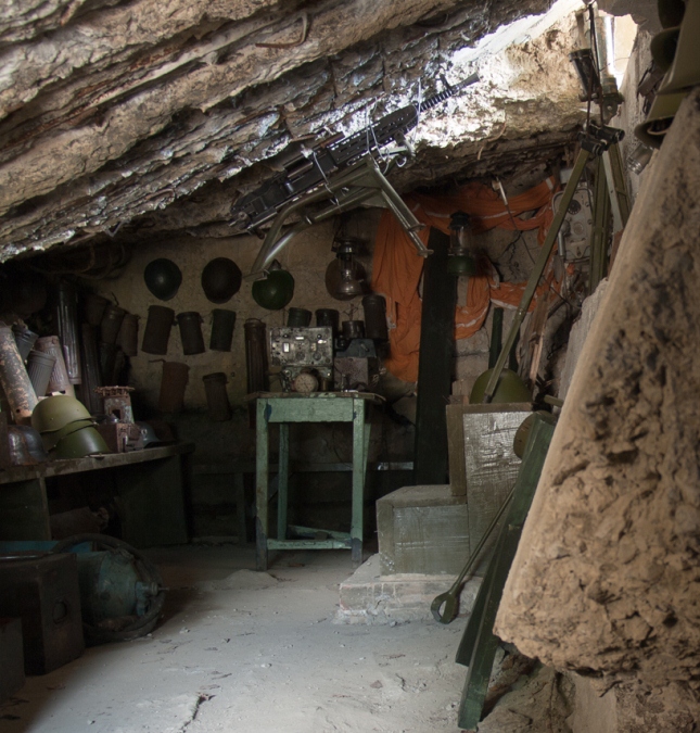 Таємні бункери Закарпаття: Як знання броду підштовхує лізти у воду - фото 9 Таємні бункери Закарпаття: Як знання броду підштовхує лізти у воду - фото 9