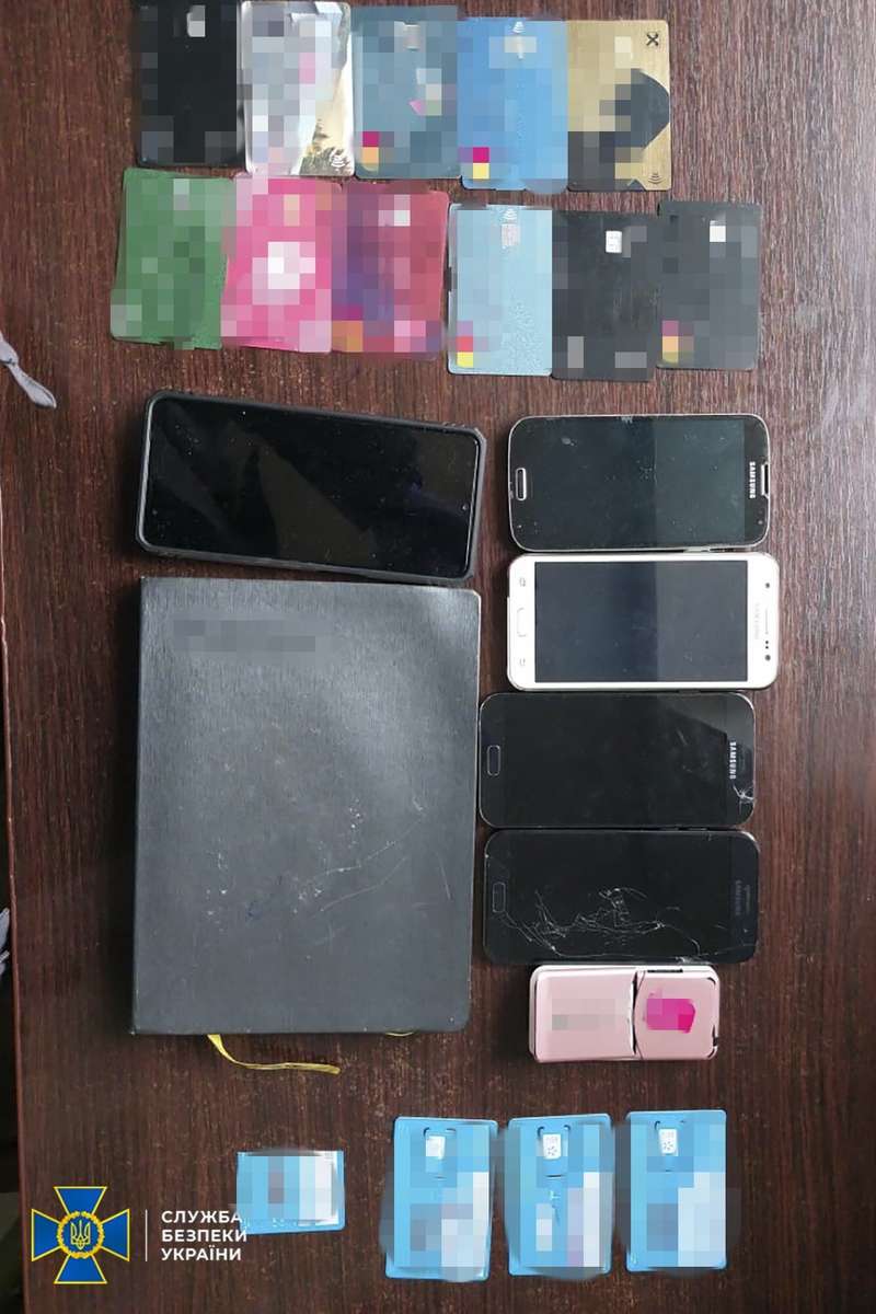 У организаторов ботофермы обнаружены сим-карты и техника dqxikeidqxidqeant