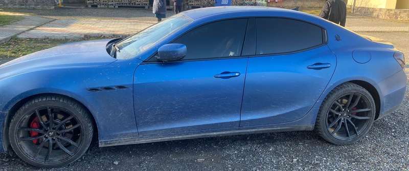      Maserati Ghibli dqxikeidqxiqqdant