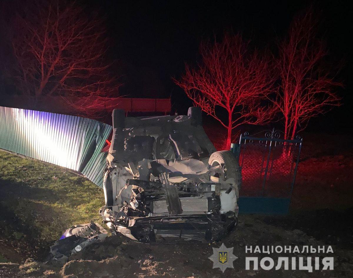 В аварии пострадали 19-летний водитель и две несовершеннолетние девушки dqxikeidqxidqeant