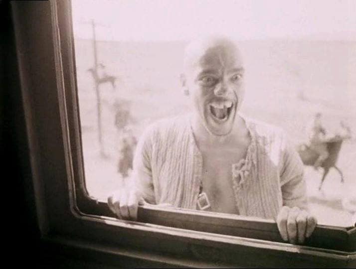 Возможно, это изображение (1 человек)