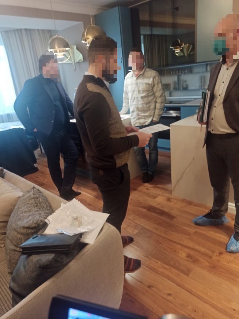   ,    :      ,       COVID- 01 dqxikeidqxidqrant