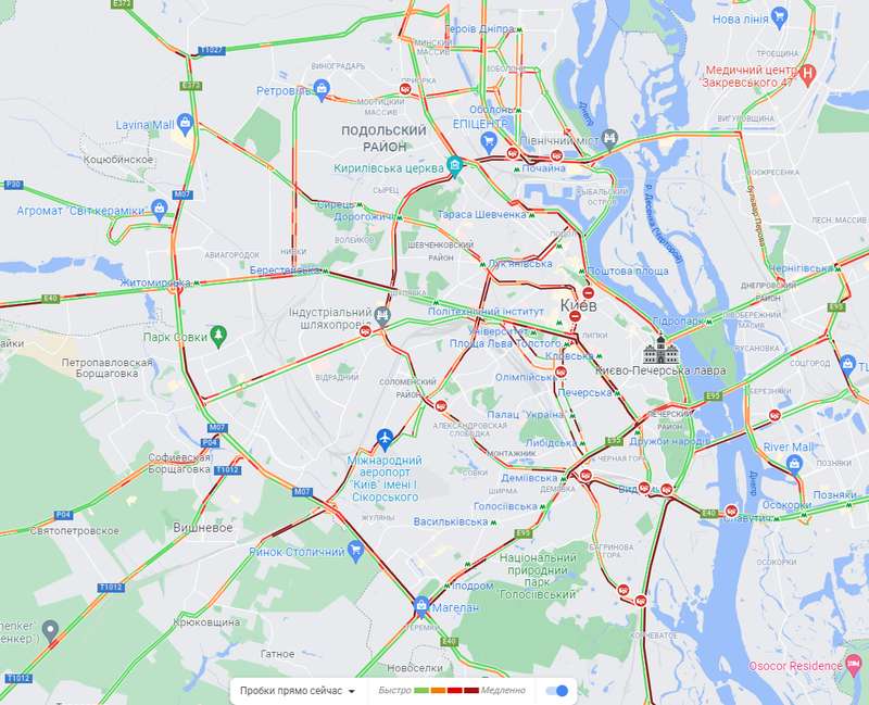 Снег и ДТП на дорогах: в Киеве вечером образовались пробки dqxikeidqxidqeant
