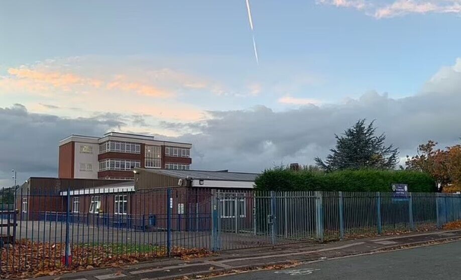 В течение недели в одной школе умерли двое учеников