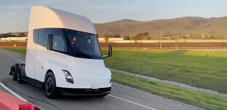   :     Tesla Semi dqxikeidqxiqqdant