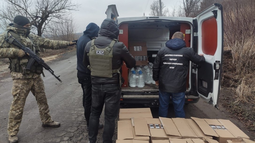 Поверхностная проверка, проверка транспортного средства, досмотр авто dqxikeidqxidqrant