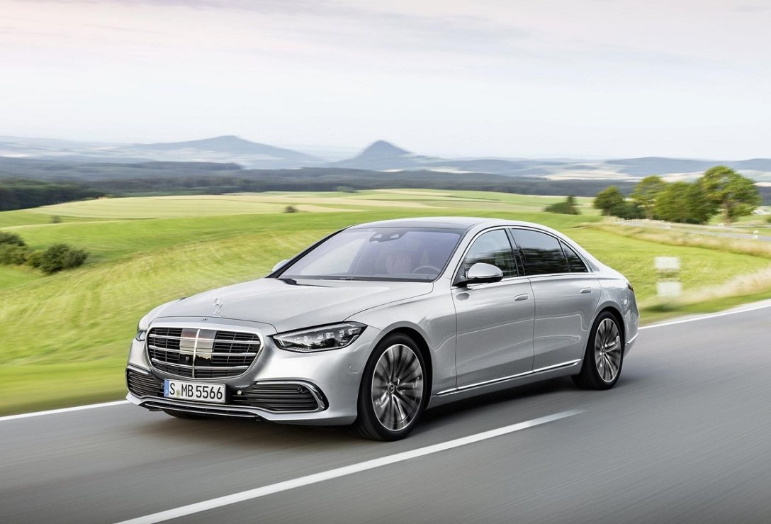 Ferrari SF90, суперкары Украины, роскошные автомобили, Самые дорогие авто в Украине dqxikeidqxidqrant