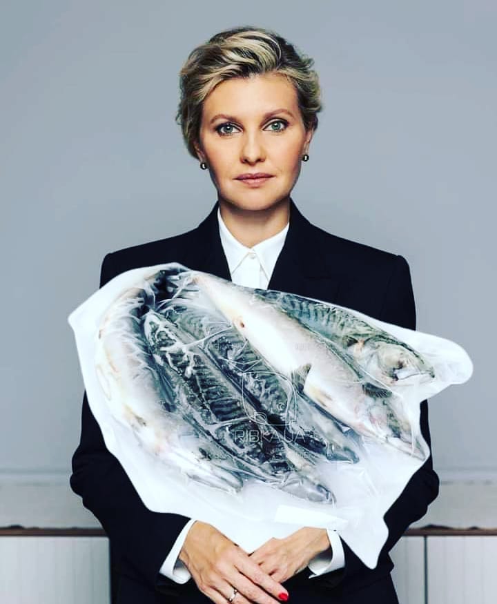 Возможно, это изображение (1 человек) dqxikeidqxidqrant