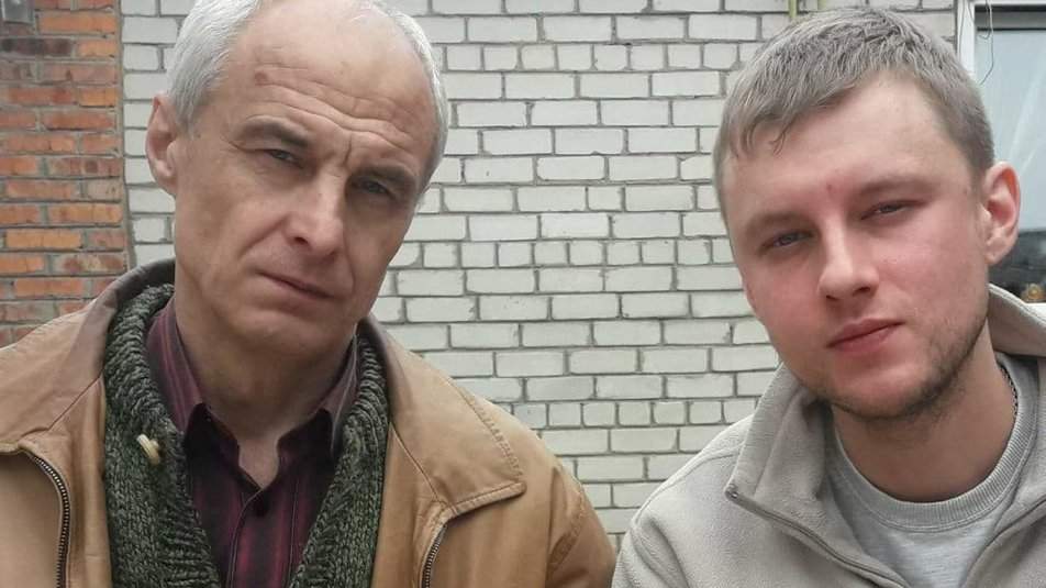 Артем та Ігор Носов dqxikeidqxixdant