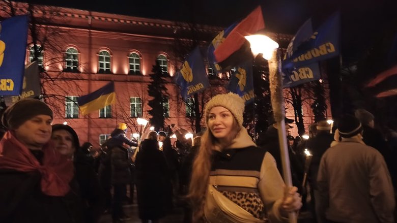 Факельное шествие в честь дня рождения Степана Бандеры состоялось в центре Киева 15