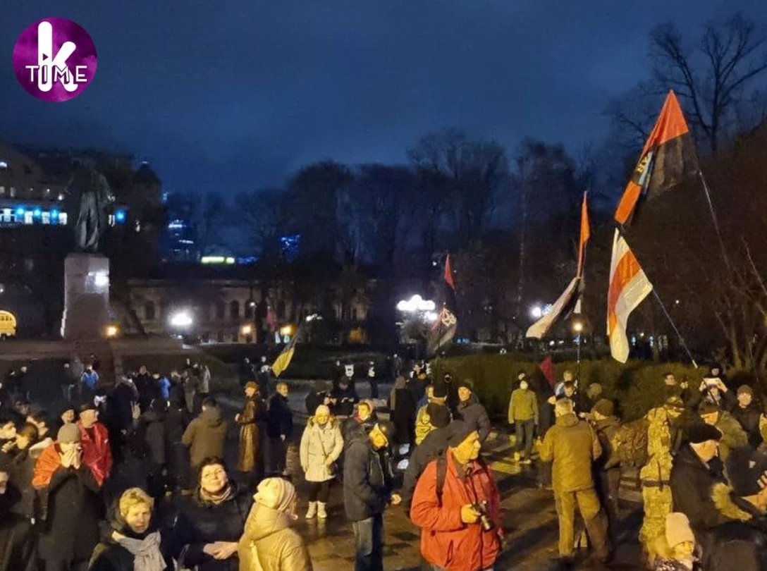 факельное шествие dqxikeidqxidqeant