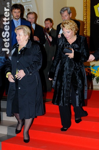 Вера Ульянченко и Катерина Чумаченко dqxikeidqxidqeant