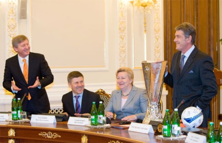 Ульянченко Ахметов Ющенко